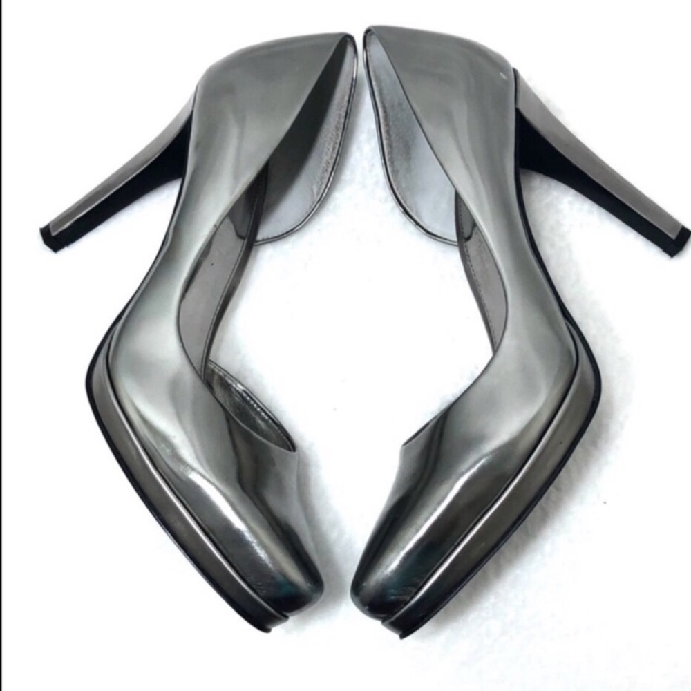 MARC FISHER silver/ gray heals